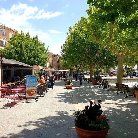 Apartment Climatise 4 Pers Avec Terrasse A 600m De La Plage - - Fr-1-251-453 Le Lavandou